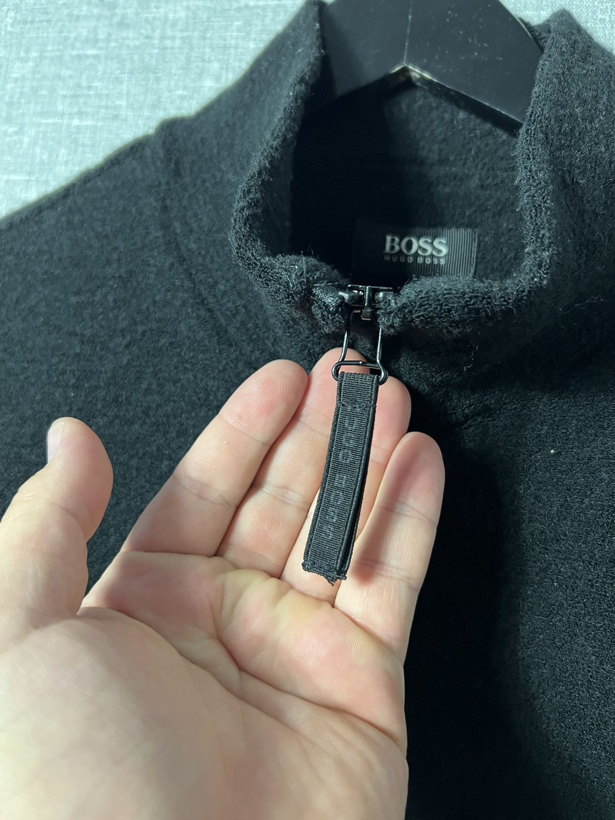 Hugo Boss × Vintage Vintage HUGO BOSS 1/4 Zip Pullover Wool & Acrylic & Nylon Size US L / EU 52-54 / 3 - 6 Thumbnail