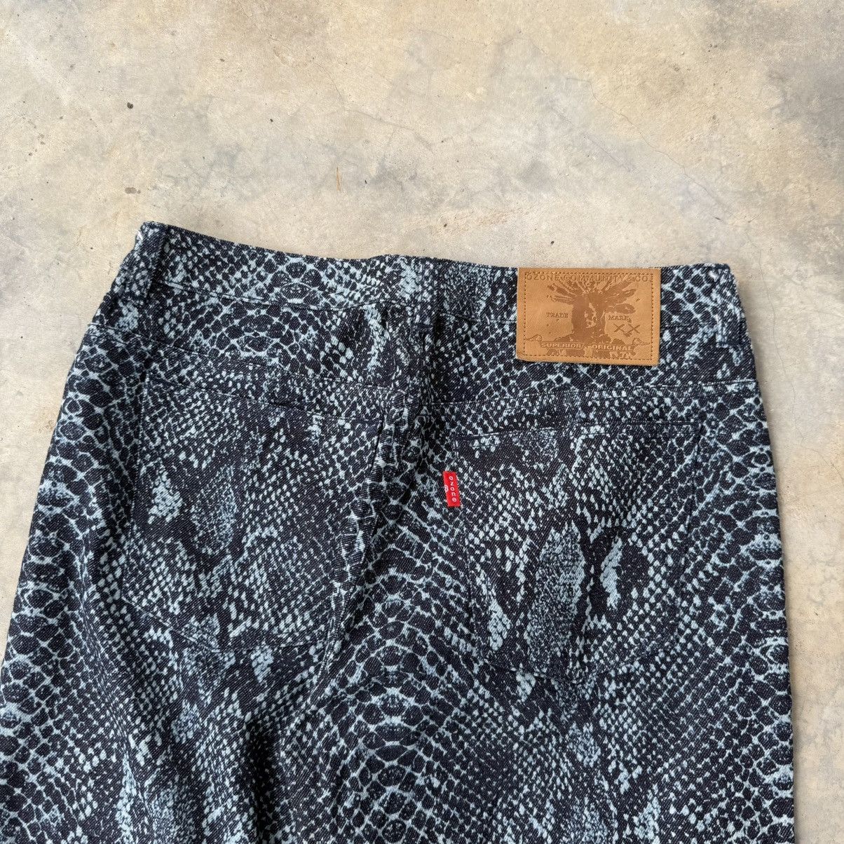 Hysteric Glamour Vintage Ozone Community Flare Snakeskin Hysteric Jeans Size US 28 / EU 44 - 4 Thumbnail