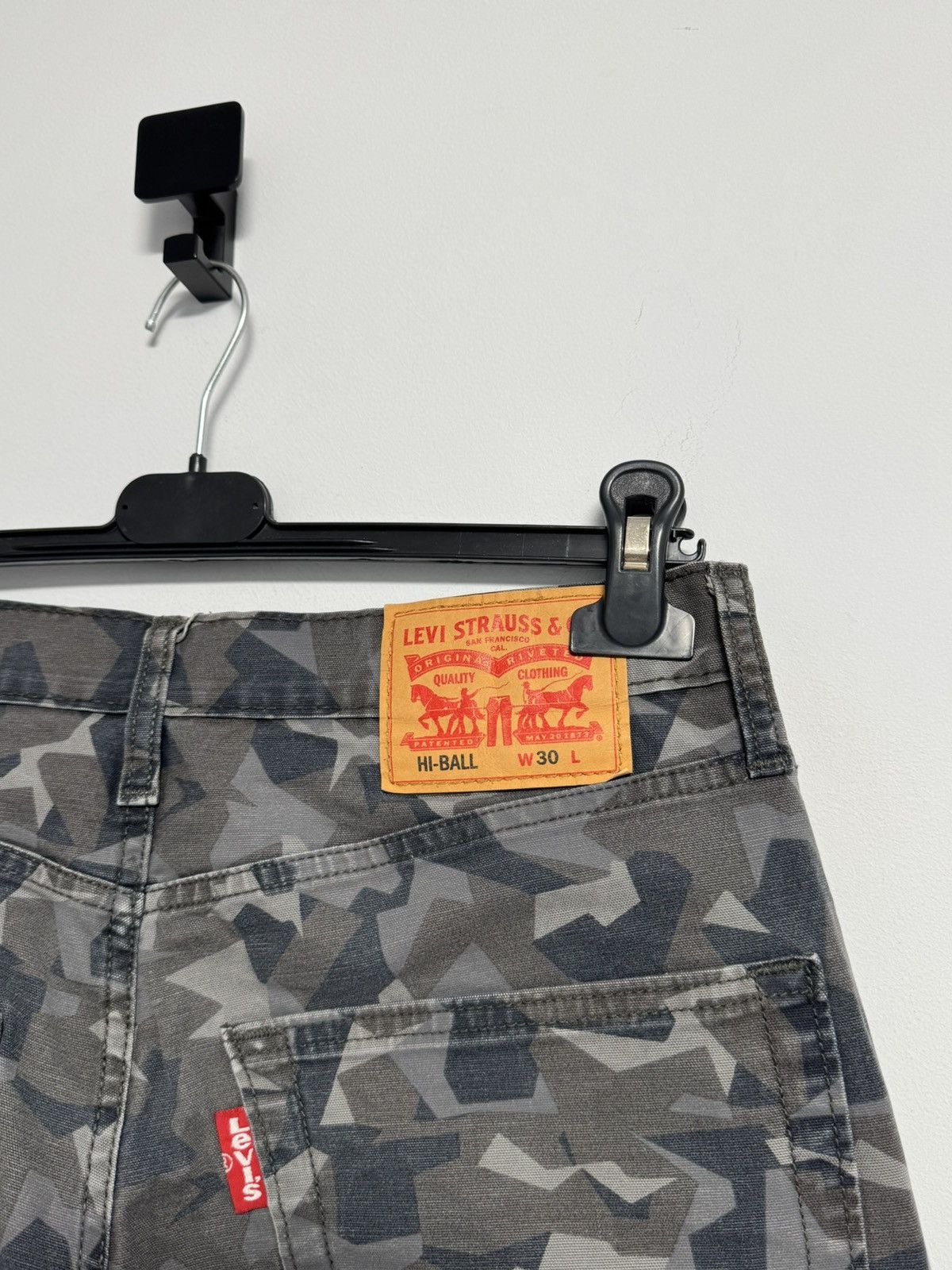 Levi's Levi’s Vintage Pants Camo Y2K styel HI-Ball W/30 Size US 30 / EU 46 - 7 Thumbnail