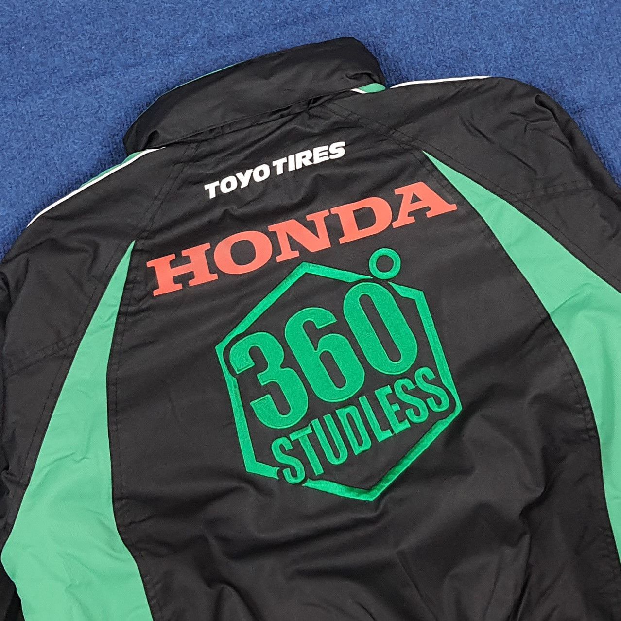Japanese Brand Vintage ToyoTyres Honda Mugen Racing Jacket C304N14 Size US L / EU 52-54 / 3 - 2 Thumbnail