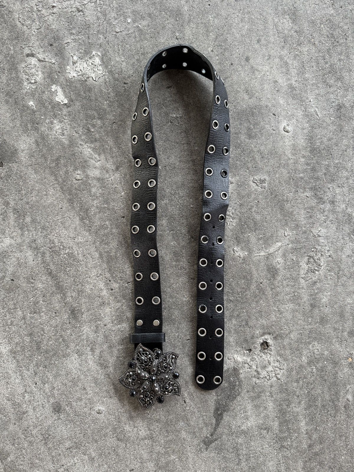 Japanese Brand Vintage Crystal Belt With Two Prong Belt Size ONE SIZE - 4 Thumbnail
