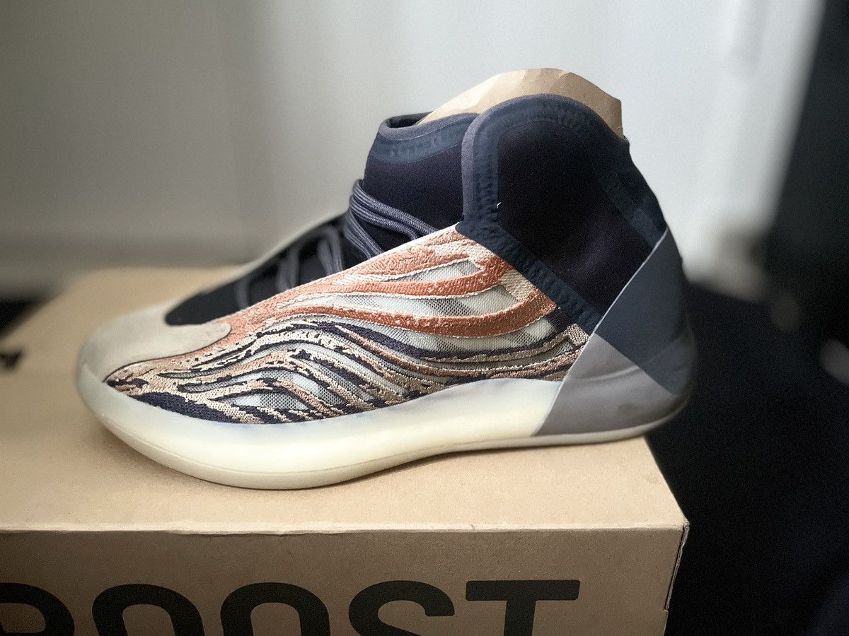 Nike adidas Yeezy QNTM Flash Orange Size US 12 / EU 45 - 4 Thumbnail