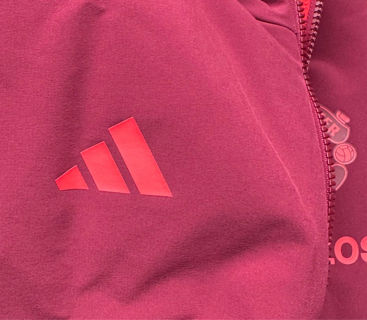 Adidas Vest Adidas. Size US XXL / EU 58 / 5 - 4 Thumbnail