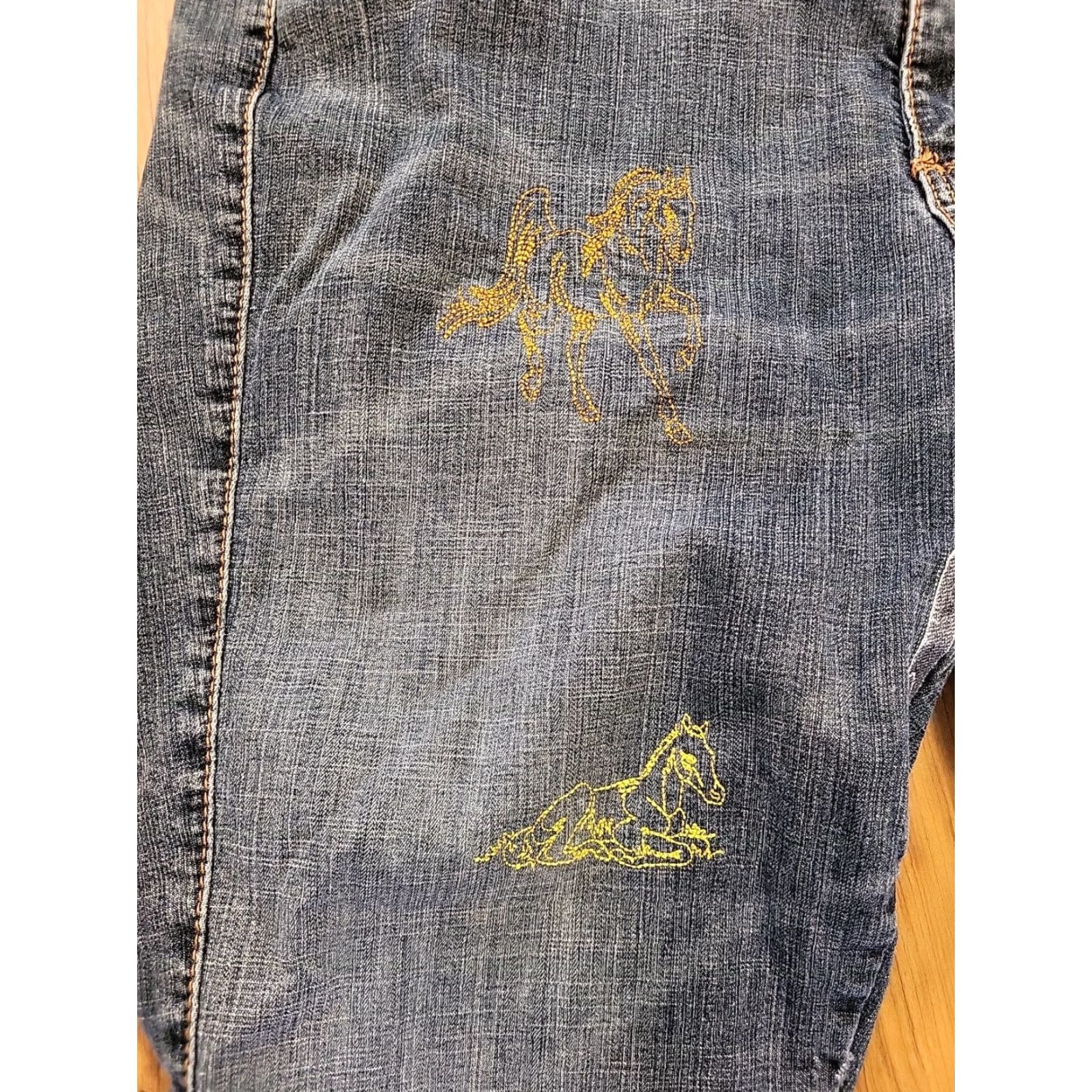 Vintage VINTAGE Aura Bootcut Jeans Women 18 Sht Embroidered Wrangler Blue Jeans Womens 18 Boys Girls? Size 40" / US 18 - 4 Thumbnail
