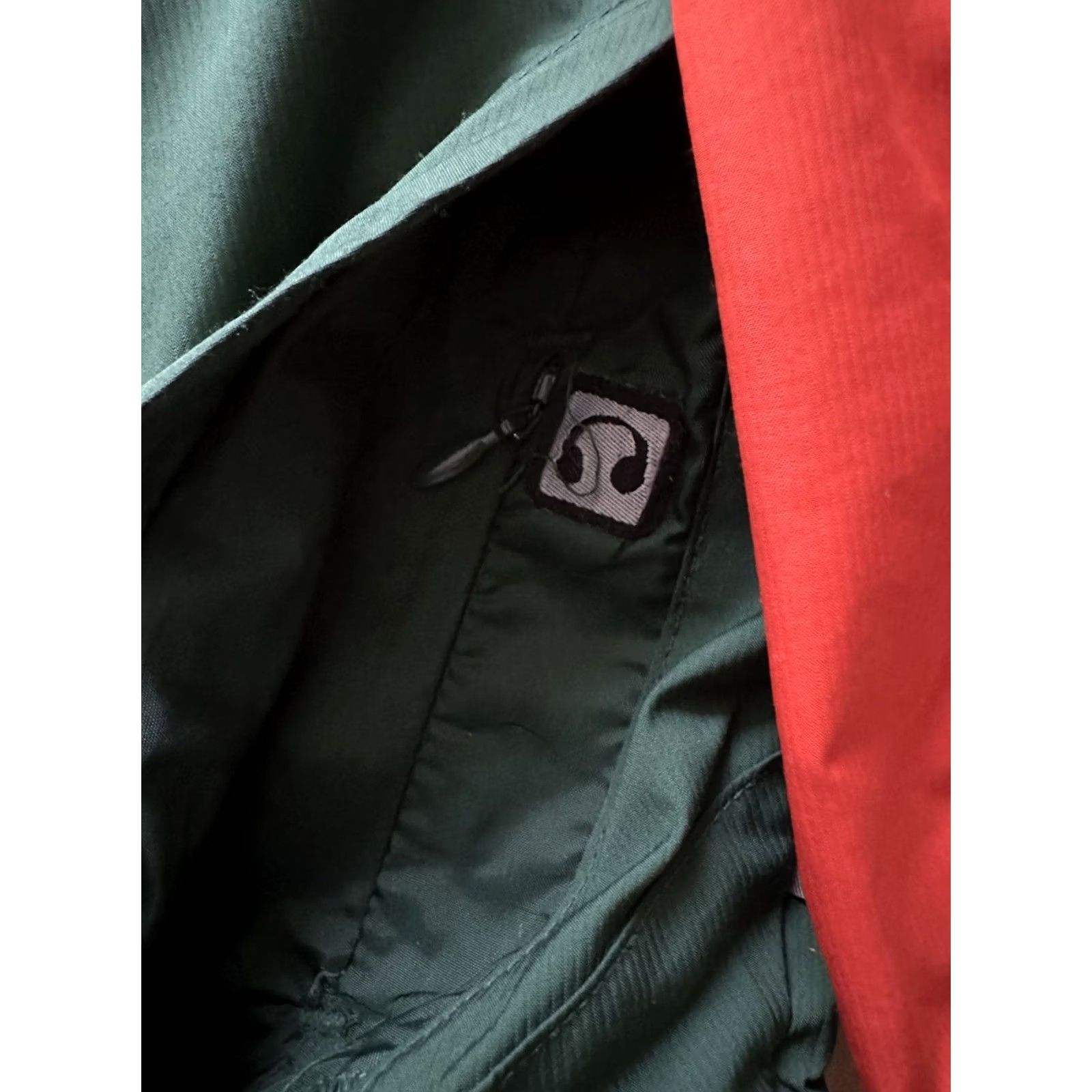 Nike VINTAGE Nike Windbreaker Jacket Mens M Full Zip Green Embroidered Logo Retro College Sports Size US M / EU 48-50 / 2 - 5 Thumbnail