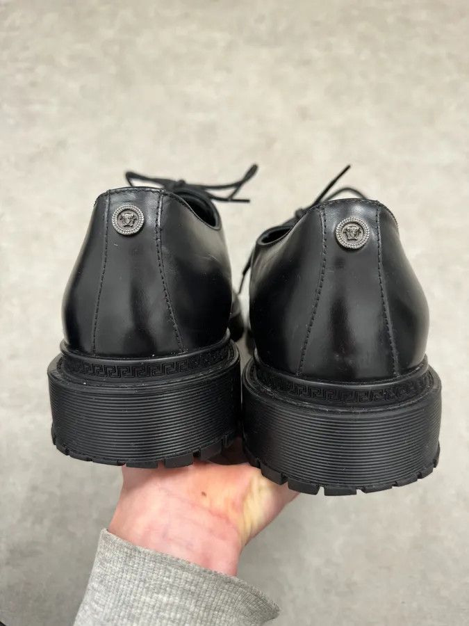 Versace 2000s Versace Black Leather Oxford Derby Boots Size US 10 / EU 43 - 7 Thumbnail
