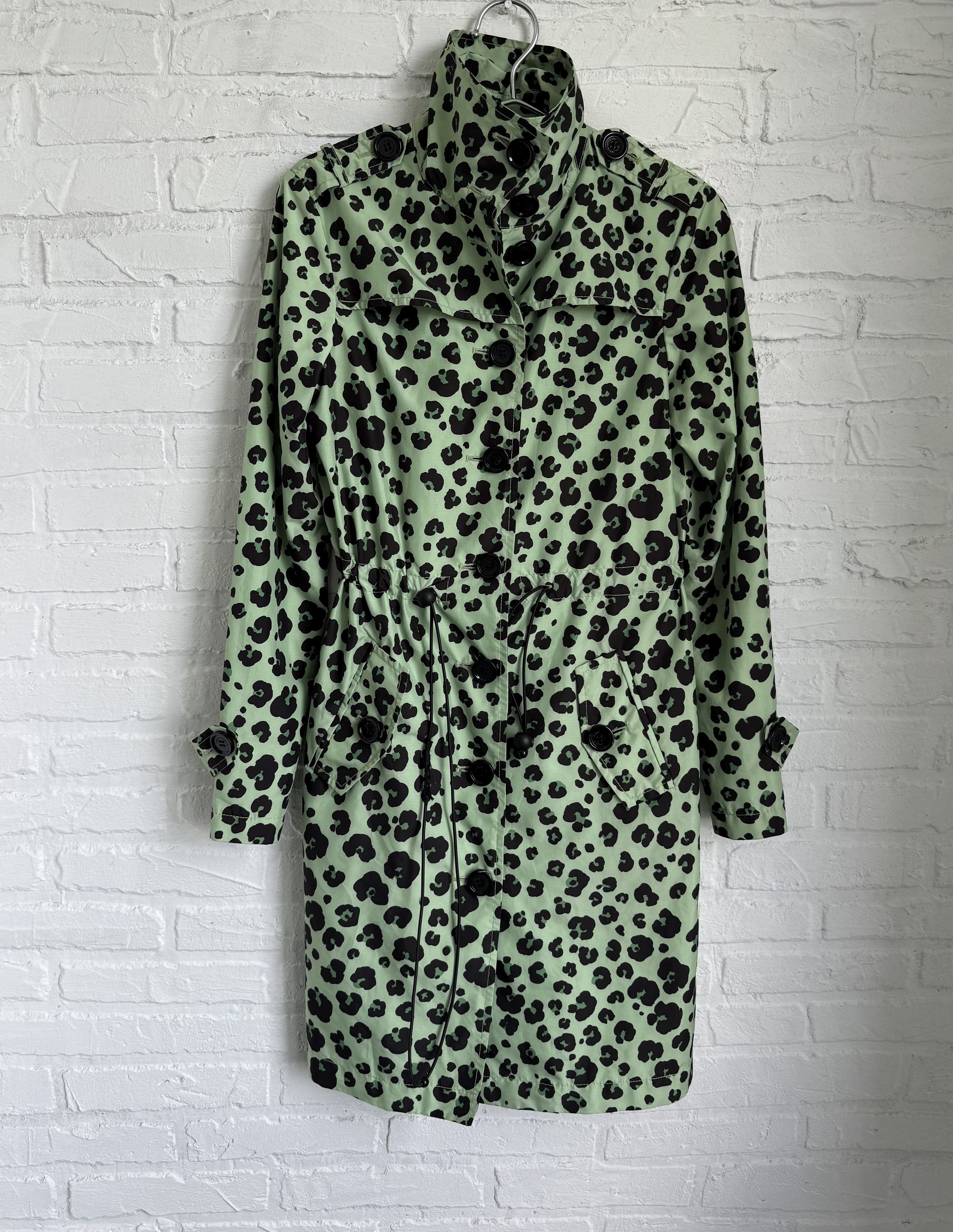 Moschino × Vintage Vintage Moschino cheap and chic leopard print trench coat Size XS / US 0-2 / IT 36-38 - 2 Thumbnail