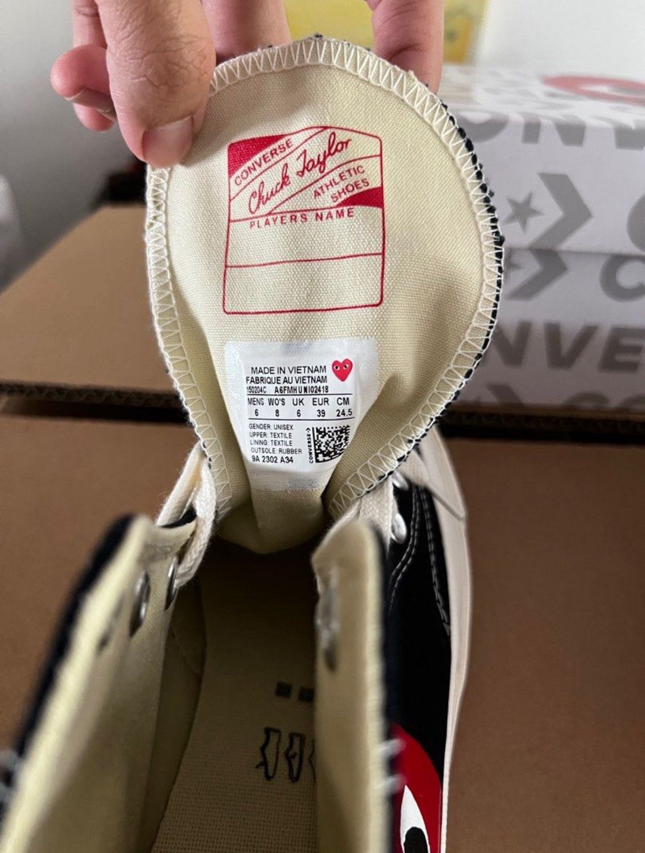 Comme des Garcons PLAY CDG x Converse Hi Chuck Taylor 70 Comme Des Gar Size US 6 / EU 39 - 7 Thumbnail