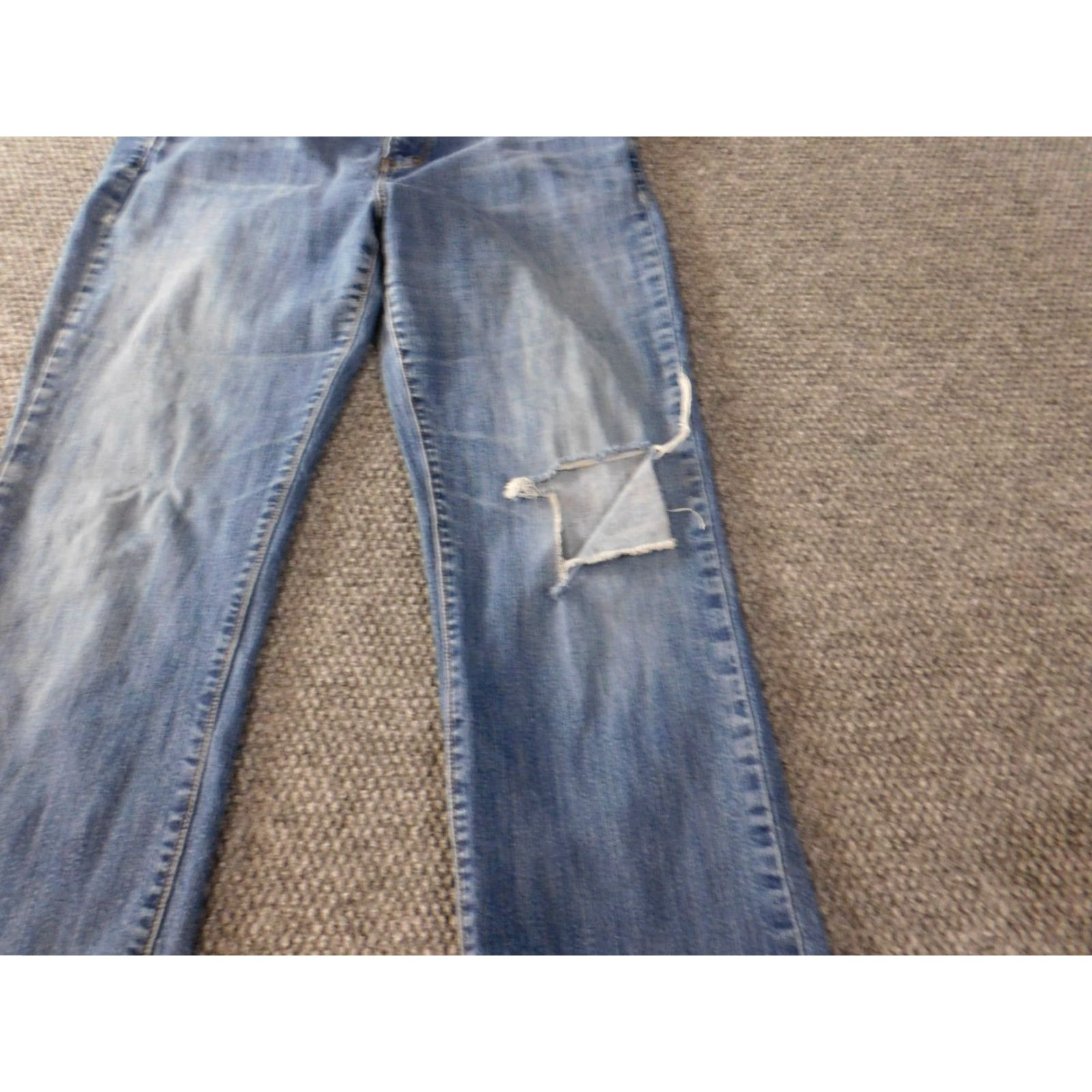 Levi's VINTAGE not used since no. Levi's 505 Jeans Womens 14 Blue Straight Distressed Denim Classic Size 24" / US 00 / IT 34 - 2 Thumbnail