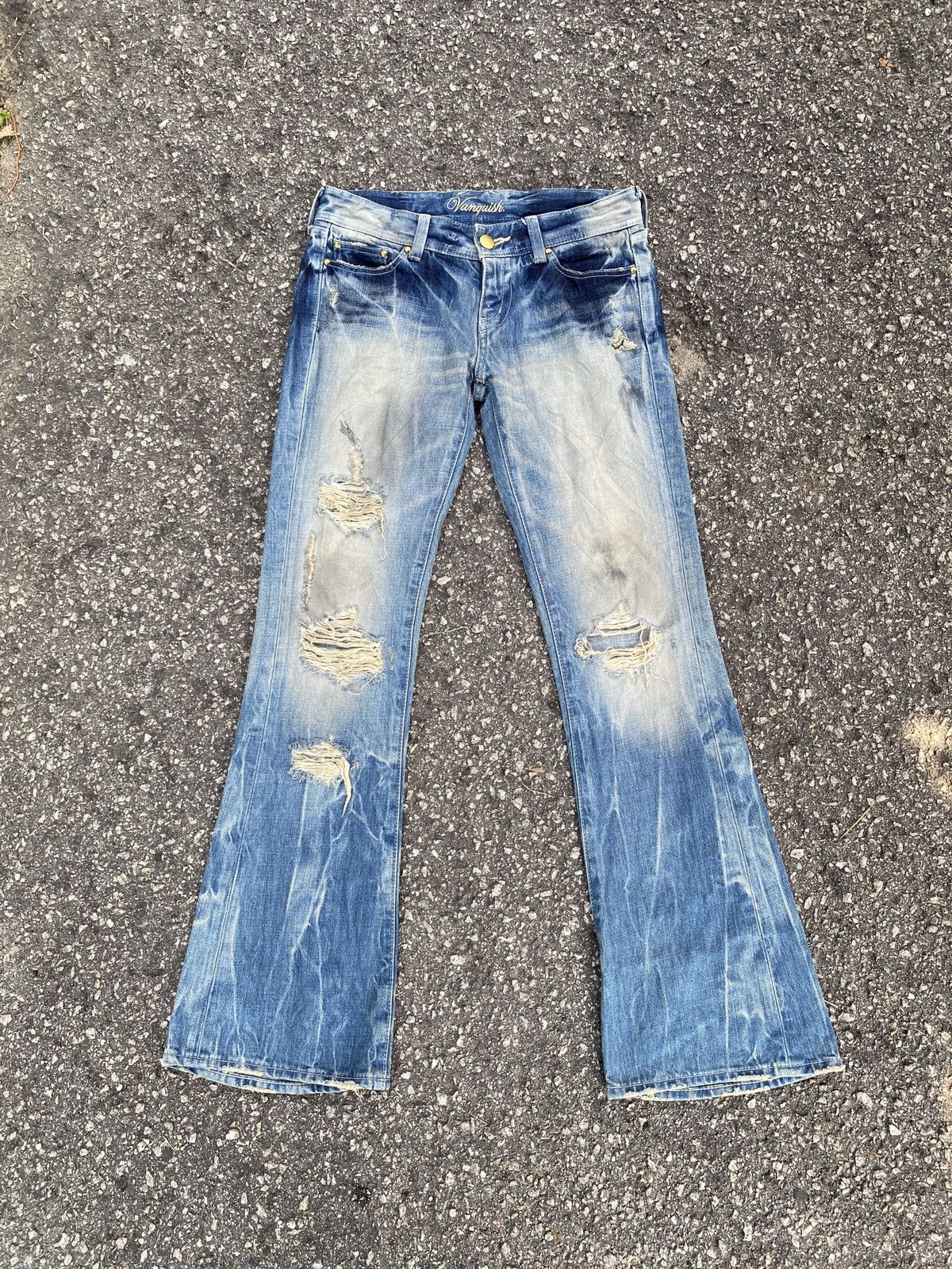 Japanese Brand × Tornado Mart × Vanquish Vanquish Japan Blue Washed Distressed Flare Denim Size US 32 / EU 48 - 1 Thumbnail