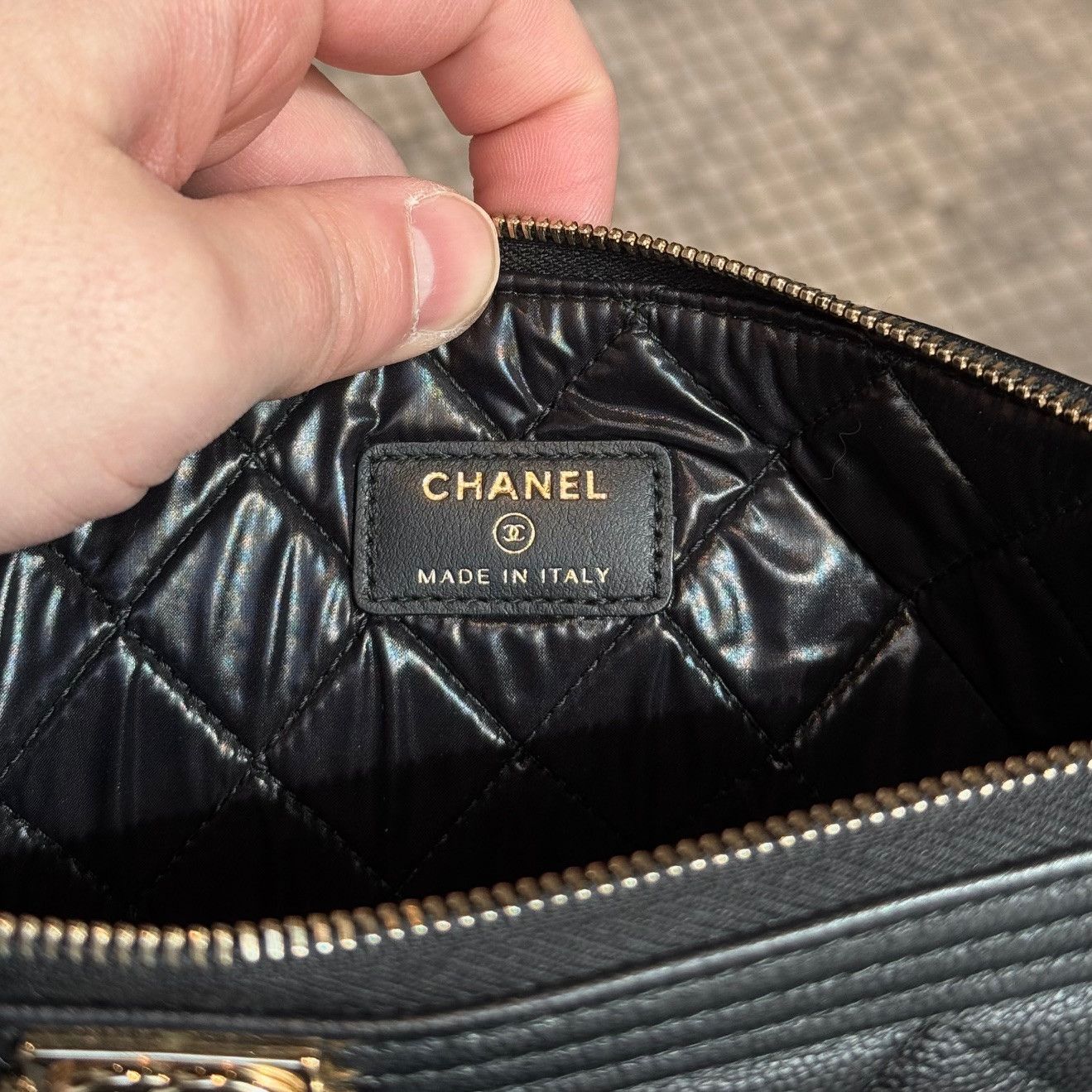 Chanel Chanel Black Caviar Quilted Medium Boy O-Case Pouch Size ONE SIZE - 14 Thumbnail