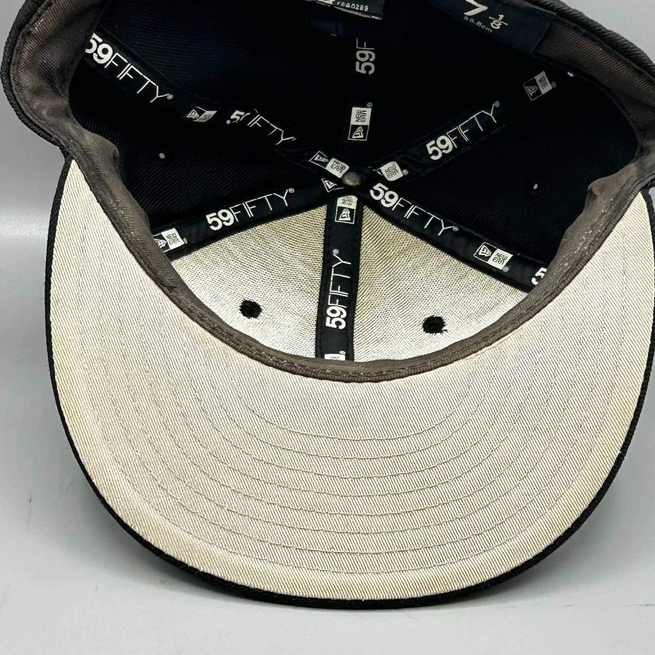 New Era San Francisco 49ers Hat Men 7 1/8 Black NFL Fitted Cap Wool Size ONE SIZE - 3 Thumbnail