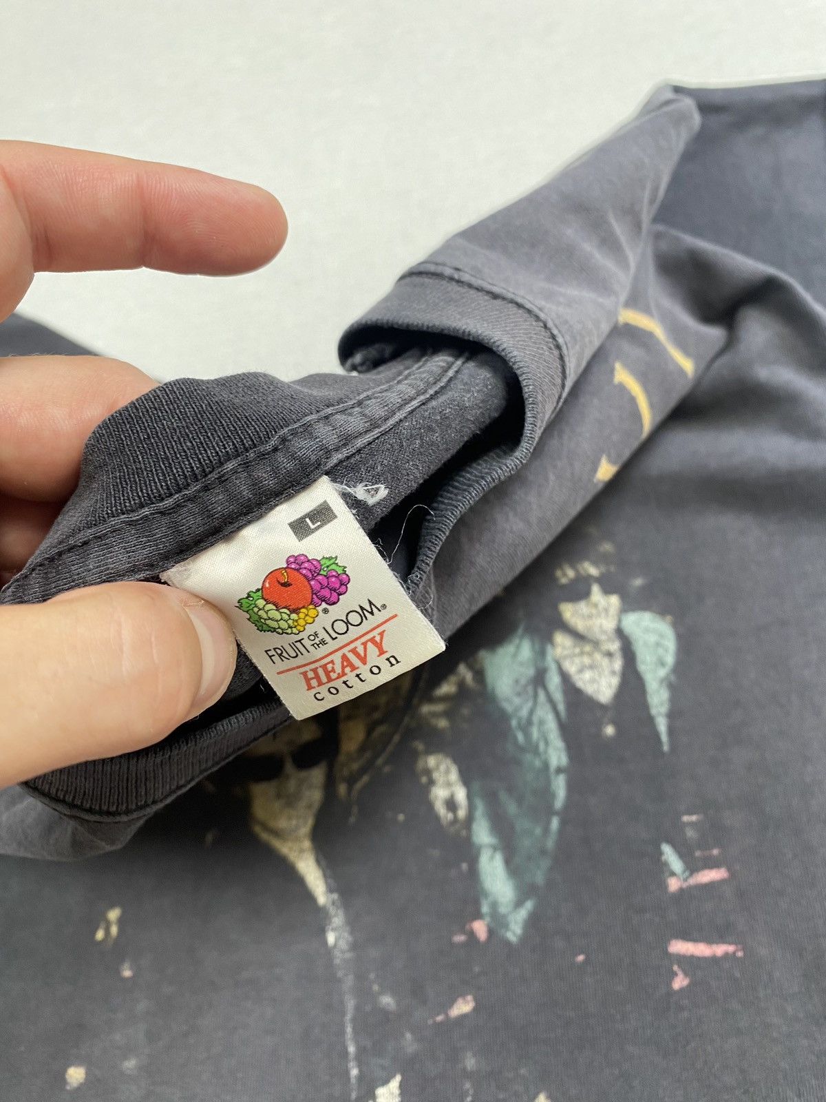 Fruit Of The Loom × Vintage Men’s Vintage Fruit Of The Loom 2011 Tour T-shirt size L Size US L / EU 52-54 / 3 - 4 Thumbnail