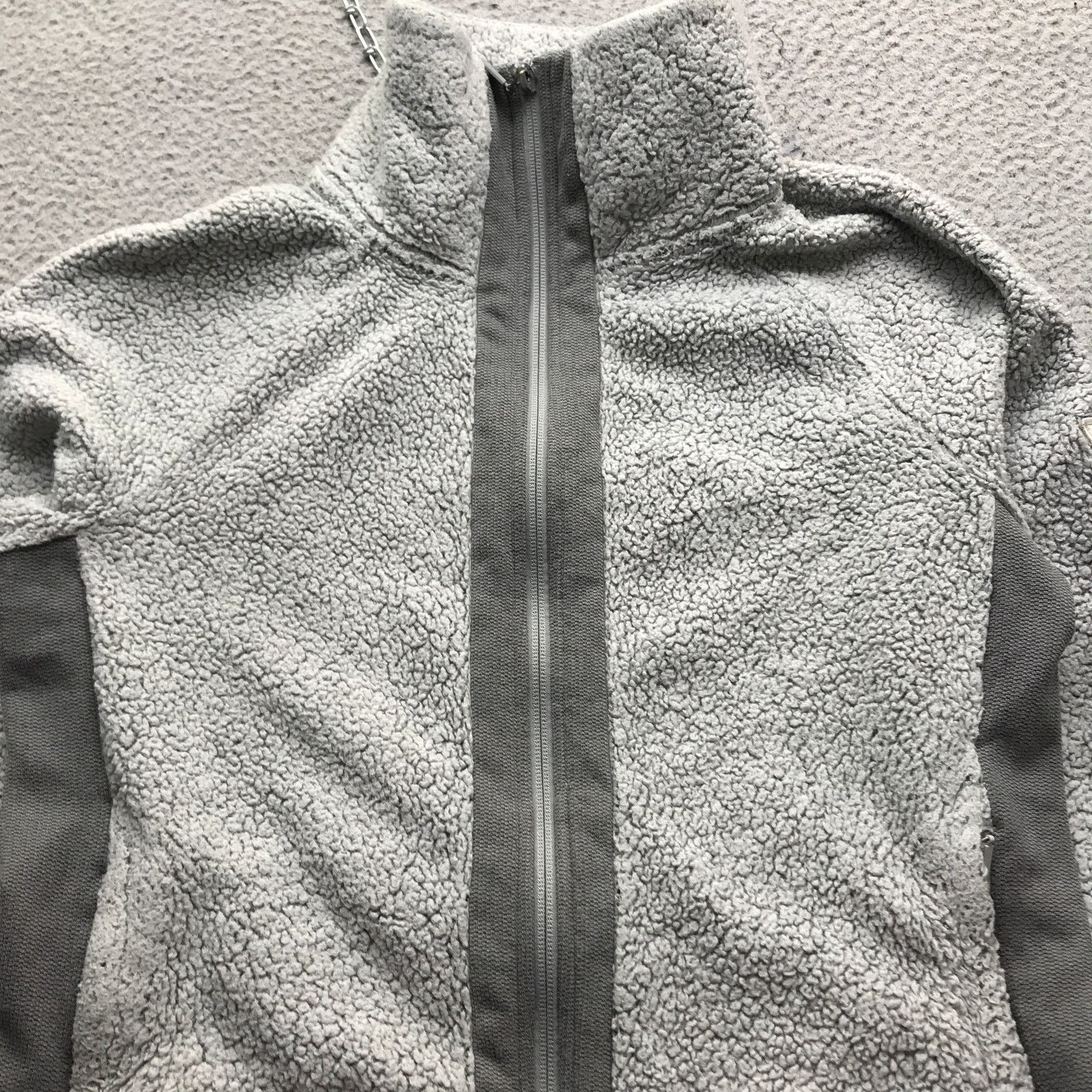 The North Face The North Face Furry Fleece Sherpa Jacket Womens Medium Size M / US 6-8 / IT 42-44 - 7 Thumbnail