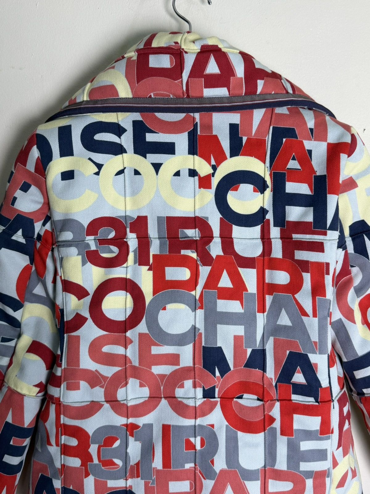 Chanel Chanel Identification Multi Color Graffiti Padded Jacket Size XS / US 0-2 / IT 36-38 - 7 Thumbnail