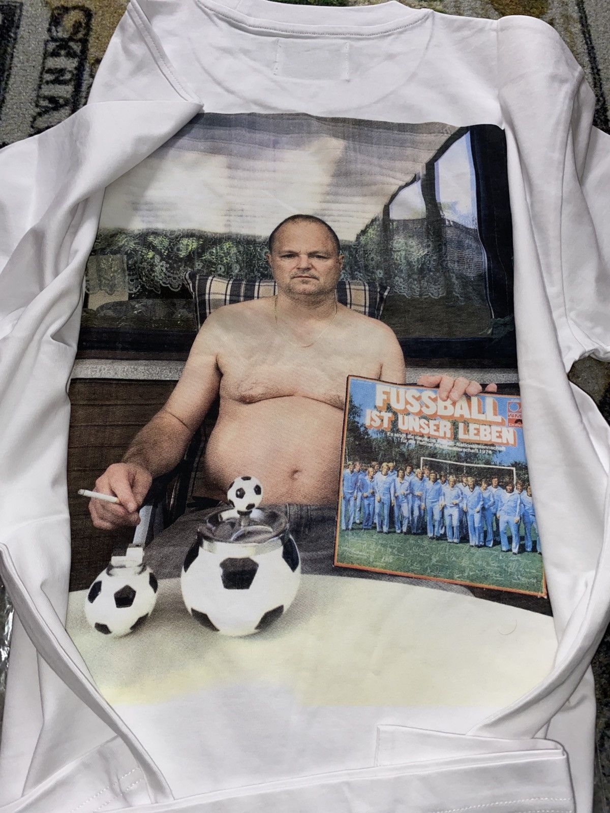 Palace Palace Juergen Teller 3 T-Shirt White Size US M / EU 48-50 / 2 - 1 Thumbnail