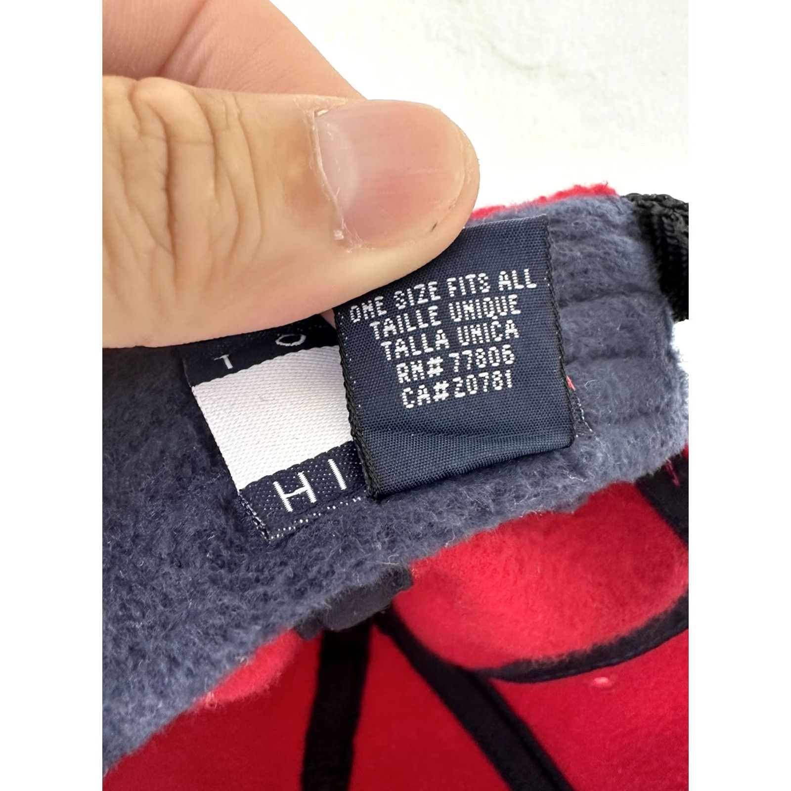 Tommy Hilfiger VINTAGE Tommy Hilfiger Hat Cap Red Fleece Blue Brim 90s VTG Strapback Coldstop Men Size US M / EU 48-50 / 2 - 7 Thumbnail