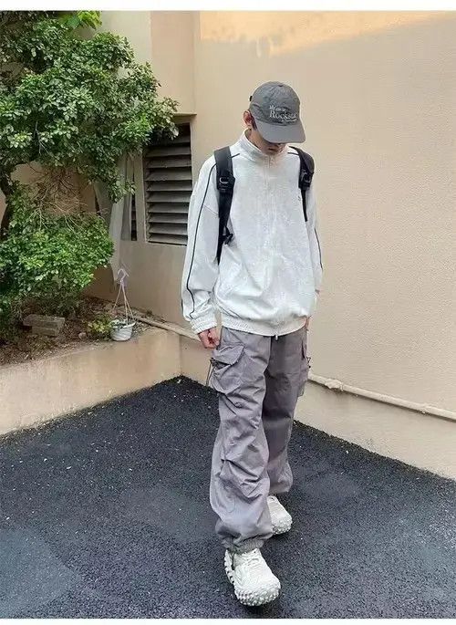 Other Straight Tube Multi Pocket Adjustable Drawcord Joggers Size US 32 / EU 48 - 4 Thumbnail