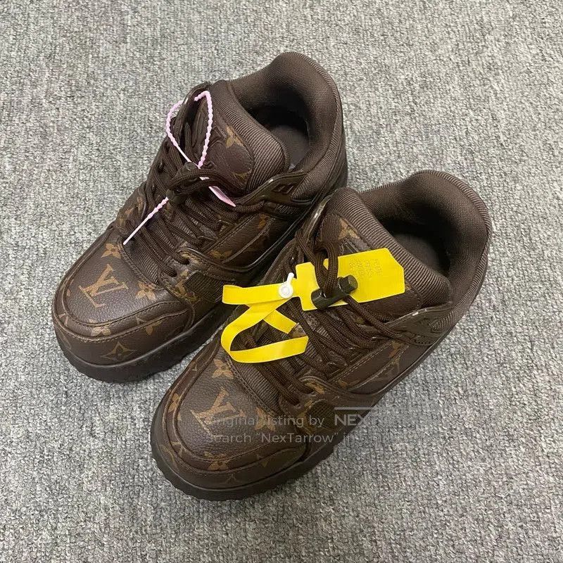 Louis Vuitton Louis Vuitton Trainer Maxi Low Top Sneakers . Size US 10 / EU 43 - 1 Thumbnail