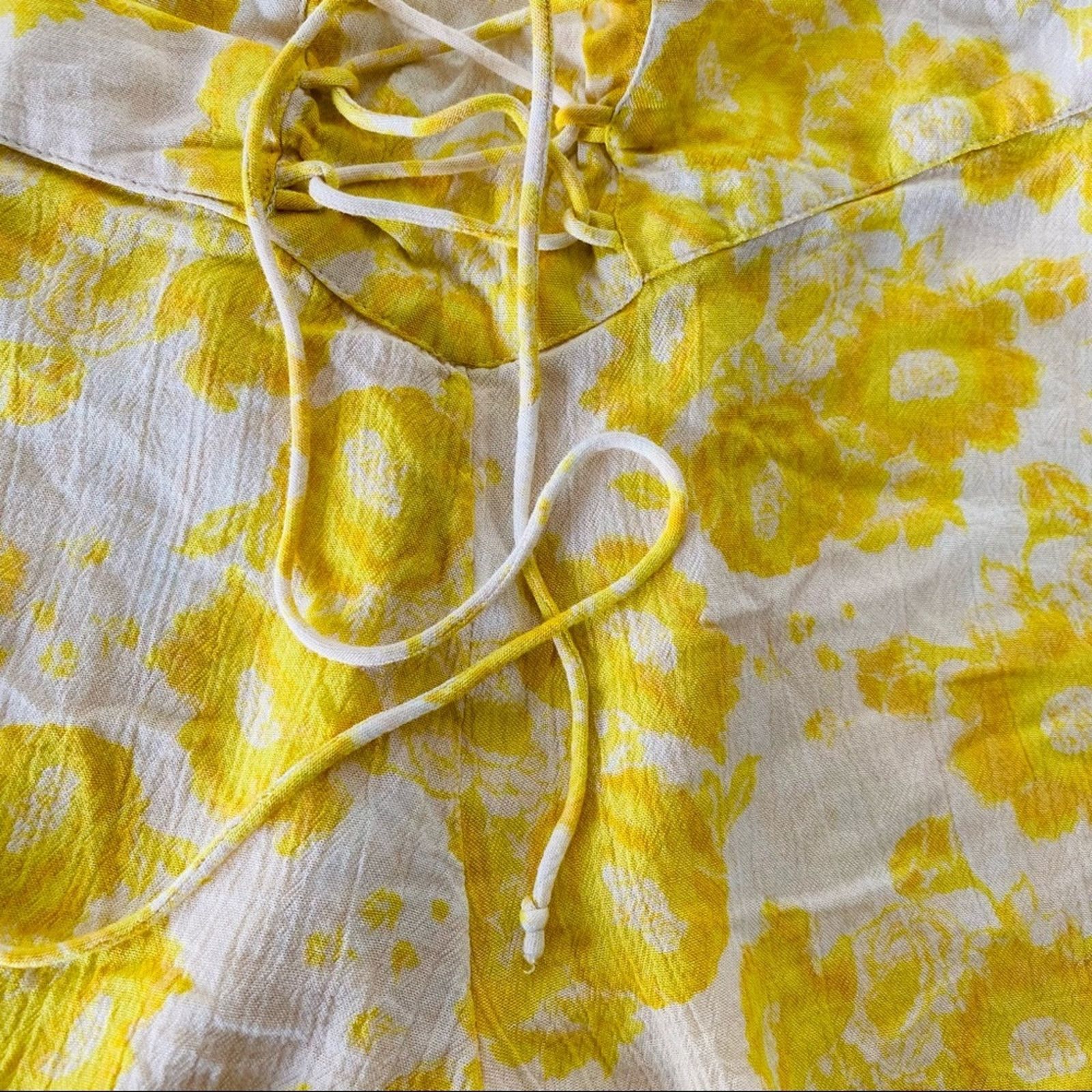 Billabong BILLABONG Yellow White Printed Beach Lounge Tie Mini Shorts Size 28" / US 6 / IT 42 - 2 Thumbnail
