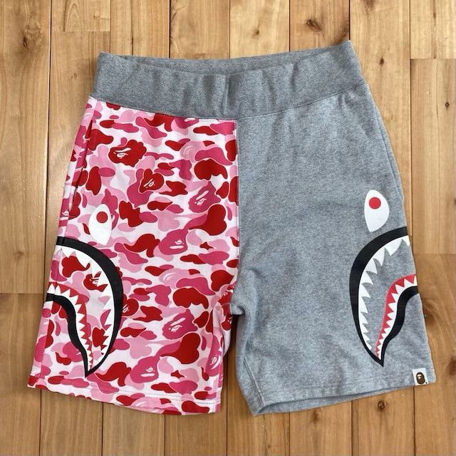 Bape BAPE Side Shark sweat shorts ABC camo pink APE ★size M Size US 32 / EU 48 - 1 Thumbnail