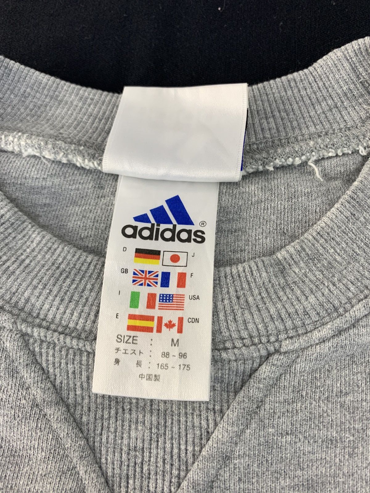 Adidas Adidas Sportwear Crewneck Pullover Embroidery Logo Size US L / EU 52-54 / 3 - 7 Thumbnail