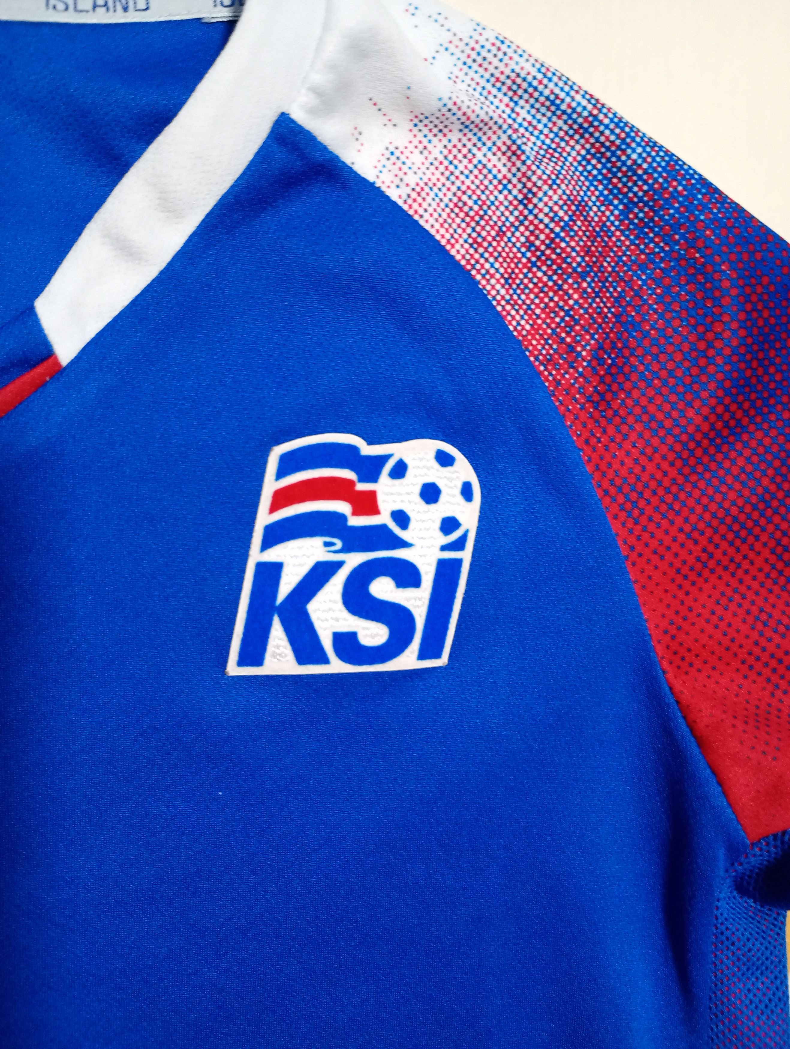 Errea Errea Fyrir Island KSI Jersey 2018-2019 Size US XXS / EU 40 - 8 Thumbnail