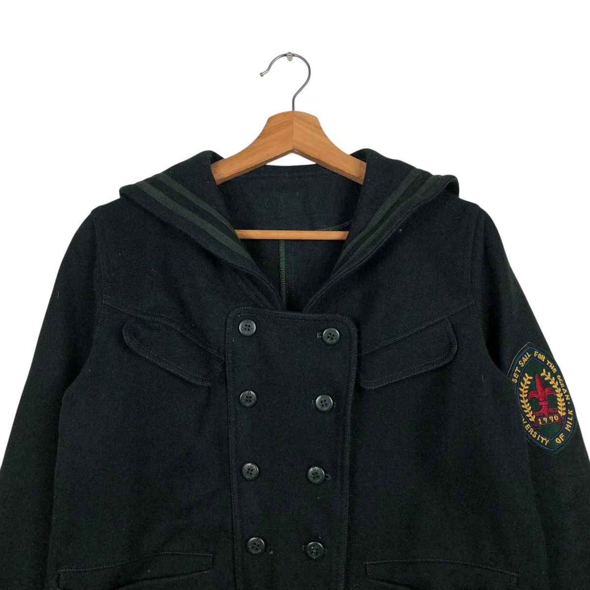 Japanese Brand 📌Vintage Cropped Jacket University Of Milk Size US M / EU 48-50 / 2 - 4 Thumbnail