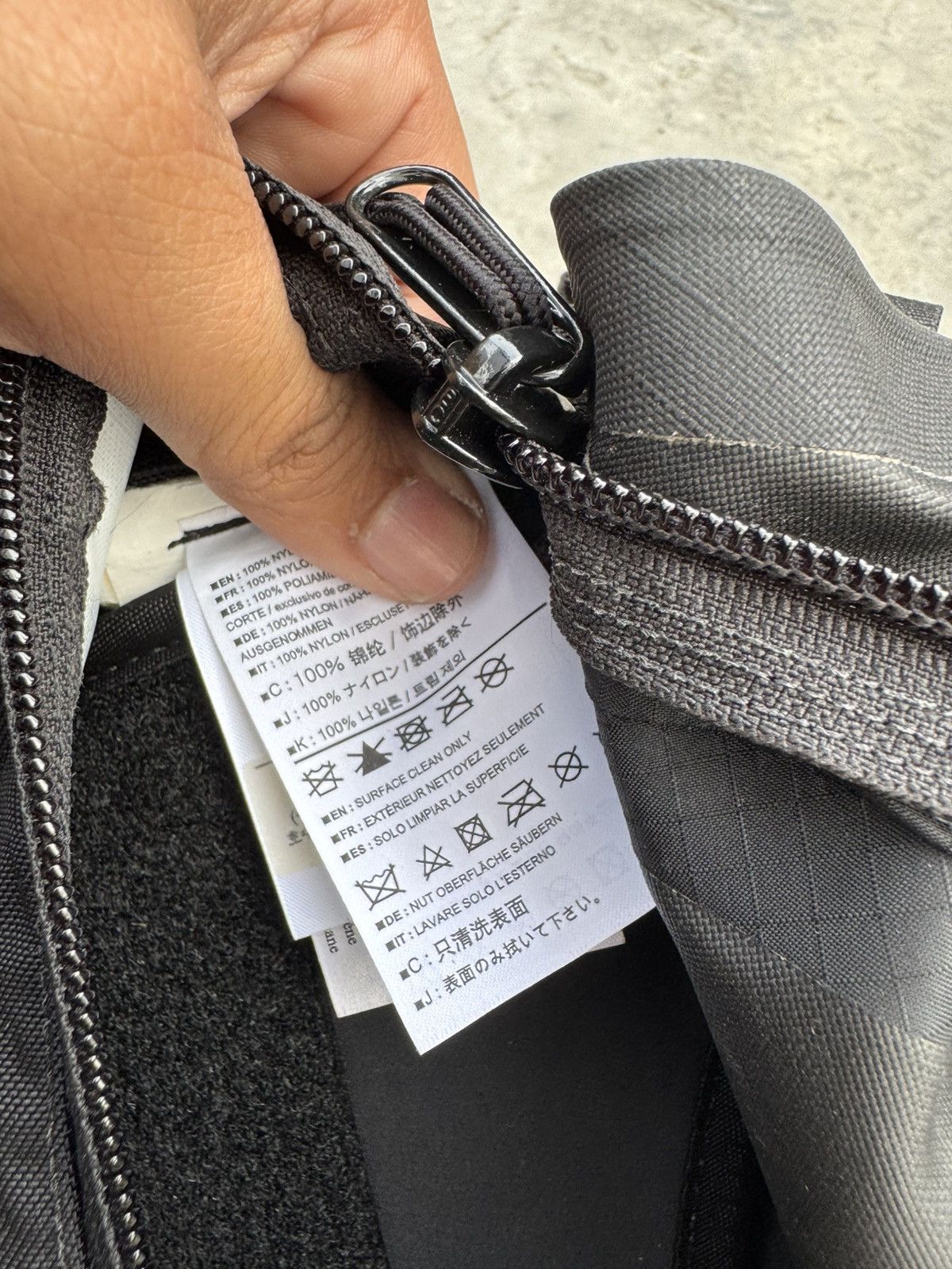 Arc'teryx ARCTERYX LEAF 15L Courier Bag Nylon Black Messenger Size ONE SIZE - 6 Thumbnail