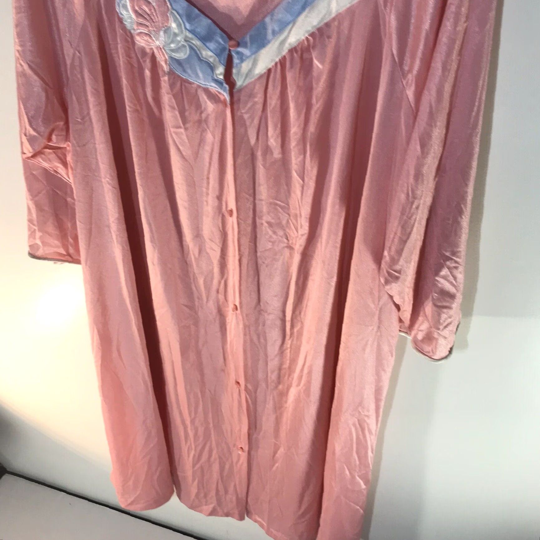 Vintage VINTAGE Vanity Fair Pink Gown Plus Size 3X 1980s Classic Womens Size ONE SIZE - 3 Thumbnail