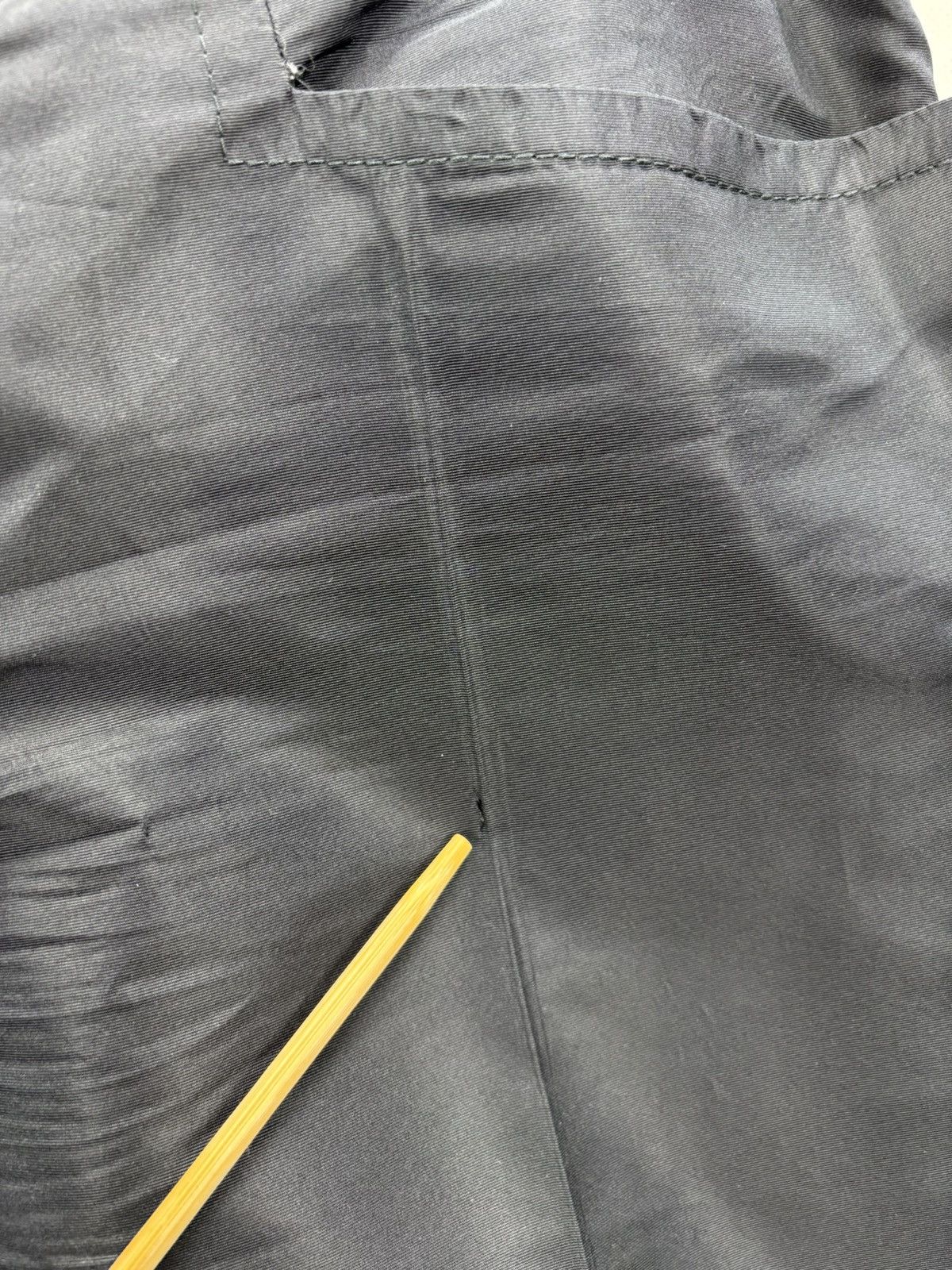 Gucci Womens pants Gucci Size 42 Color Black Size 28" / US 6 / IT 42 - 6 Thumbnail