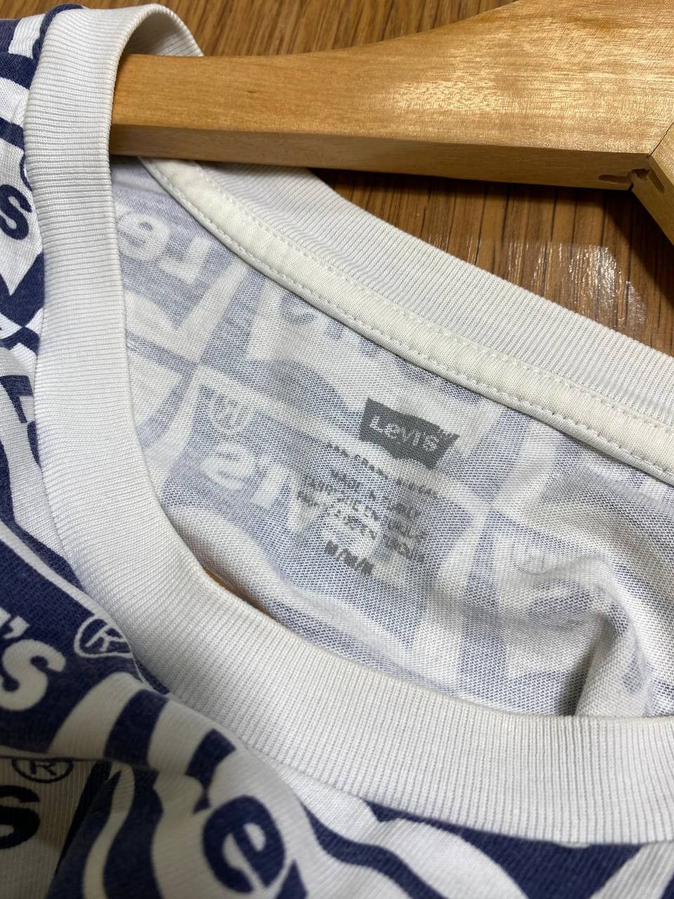 Levi's × Levi's Vintage Clothing Rare! Vintage 1980’s Levis Boxy T Shirt Size US M / EU 48-50 / 2 - 14 Thumbnail