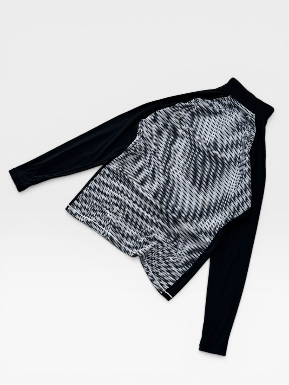 Descente Descente Zip Top Size US L / EU 52-54 / 3 - 6 Thumbnail