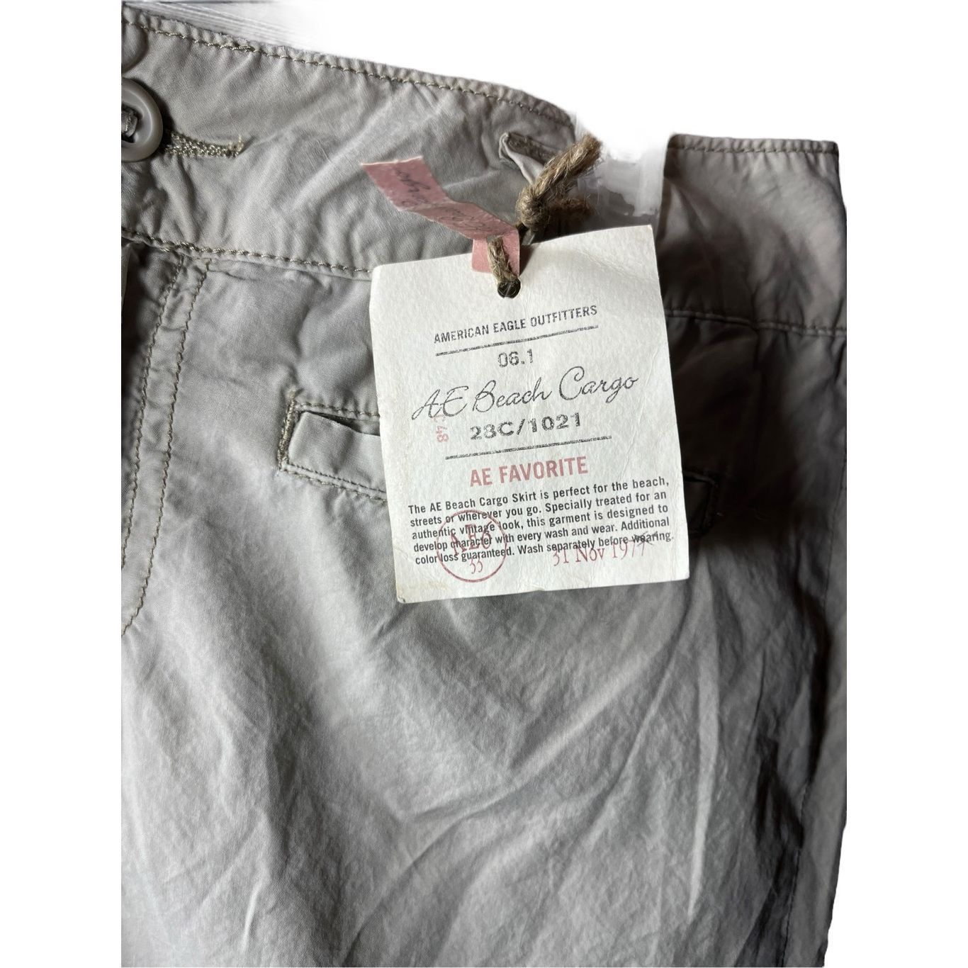 American Eagle Outfitters American Eagle Y2K Beach Cargo Tan Skirt Size 2 NWT Size 26" / US 2 / IT 38 - 3 Thumbnail