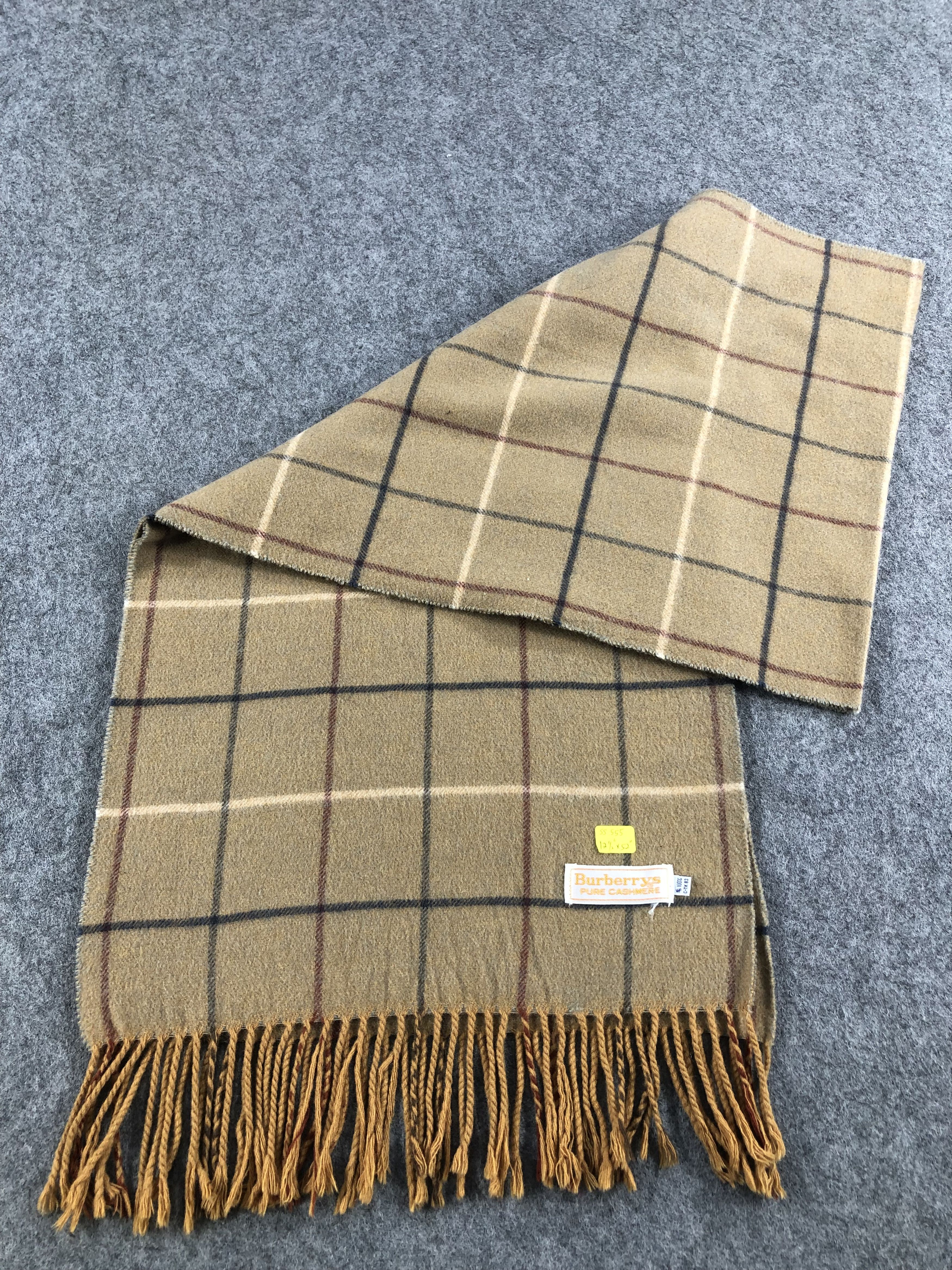 Burberry Burberry Scarf / Muffler / Neckwear Size ONE SIZE - 5 Thumbnail