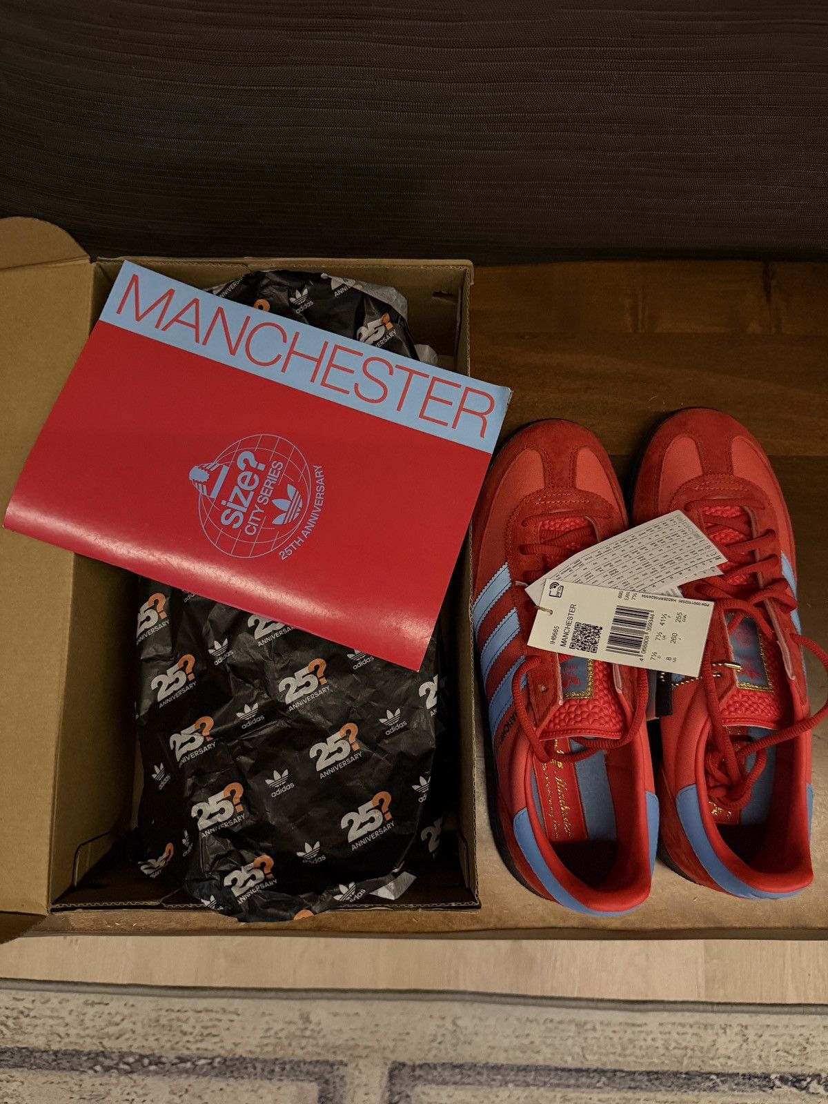 Adidas Adidas Manchester City Series 25th Anniversary Limited Size US 7.5 / EU 40-41 - 9 Thumbnail