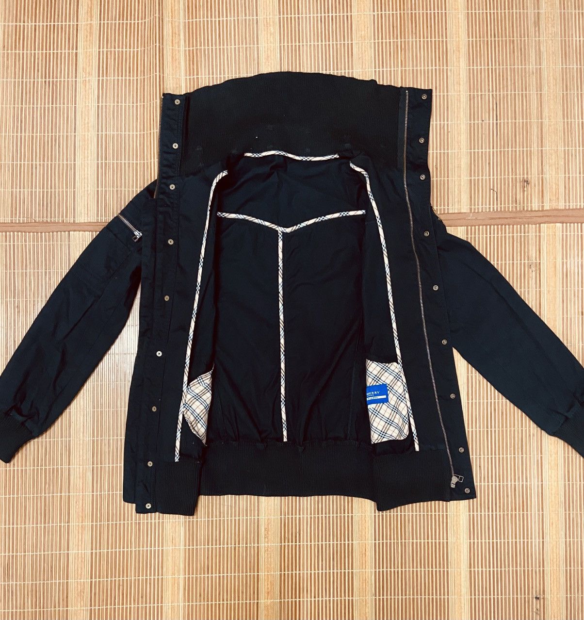 Burberry BURBERRY LONDON TURTLE NECK JACKET Size XS / US 0-2 / IT 36-38 - 9 Thumbnail