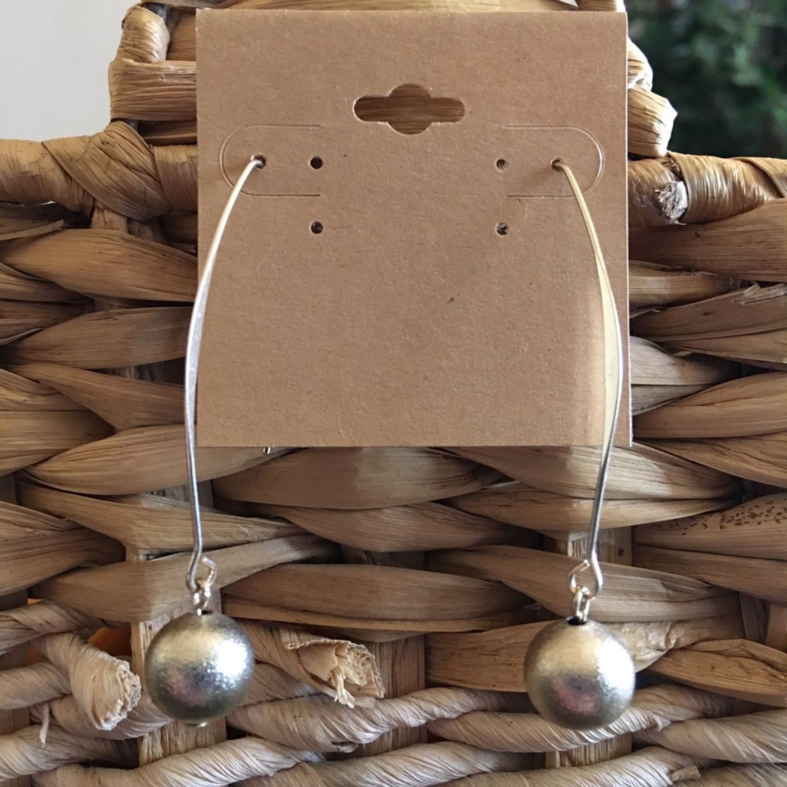 Vintage Vintage repurpose gold textured ball ear wires Size ONE SIZE - 1 Thumbnail
