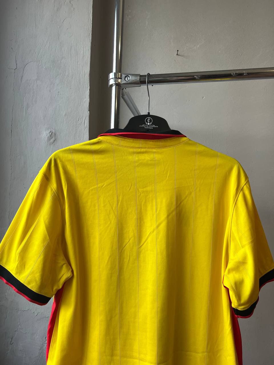 Sports Specialties 2016/17 WATFORD FC HOME SOCCER JERSEY FOOTBALL SHIRT DRYWORL Size US XL / EU 56 / 4 - 15 Thumbnail