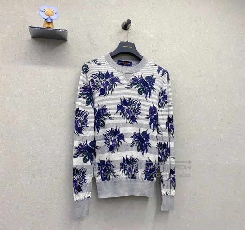 Louis Vuitton LV Gray Striped Knit Sweater S. Size US S / EU 44-46 / 1 - 3 Thumbnail