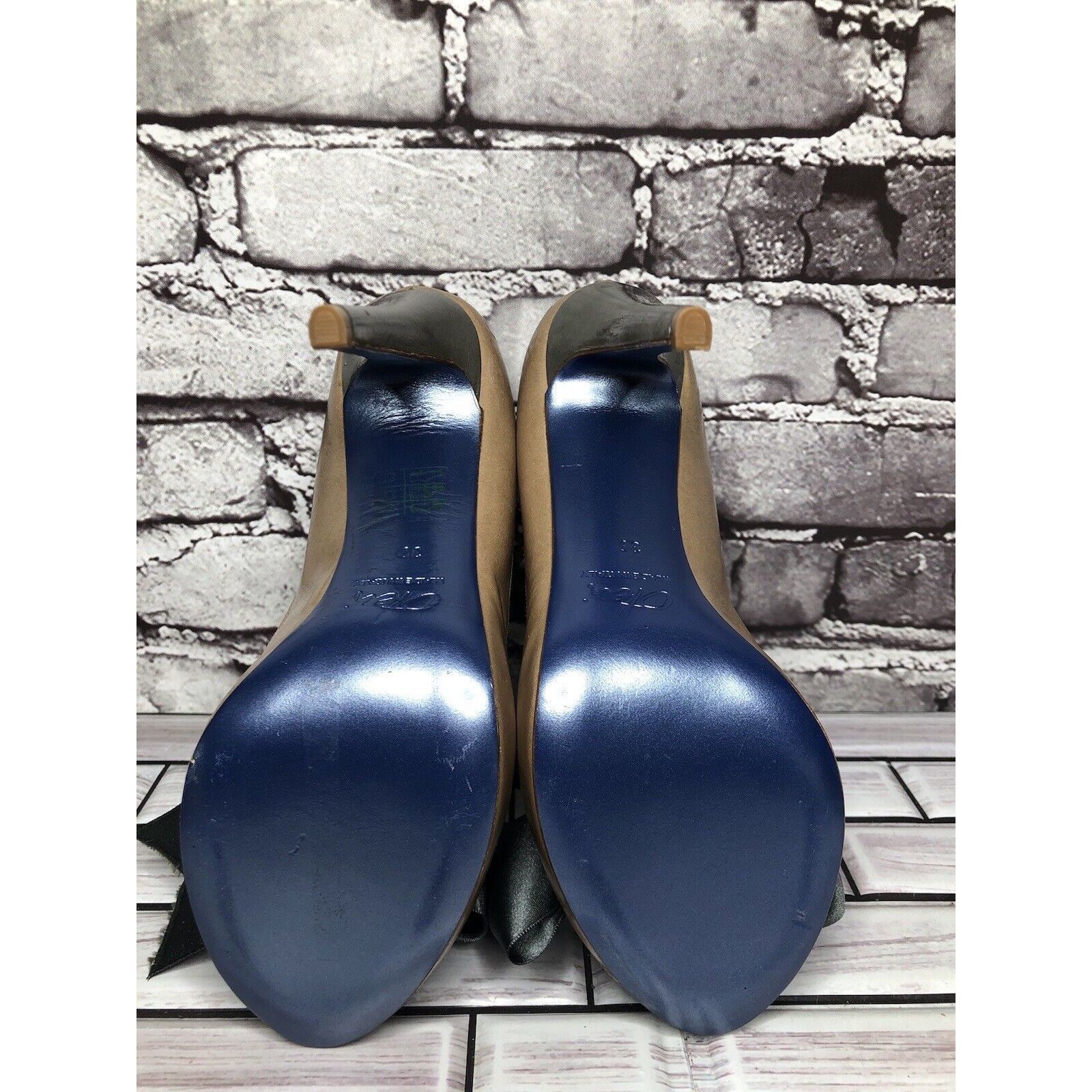 Other Alessandro Oteri Nude Patent Leather Grey Ribbon Bow Stilett Size US 8.5 / IT 38.5 - 9 Thumbnail