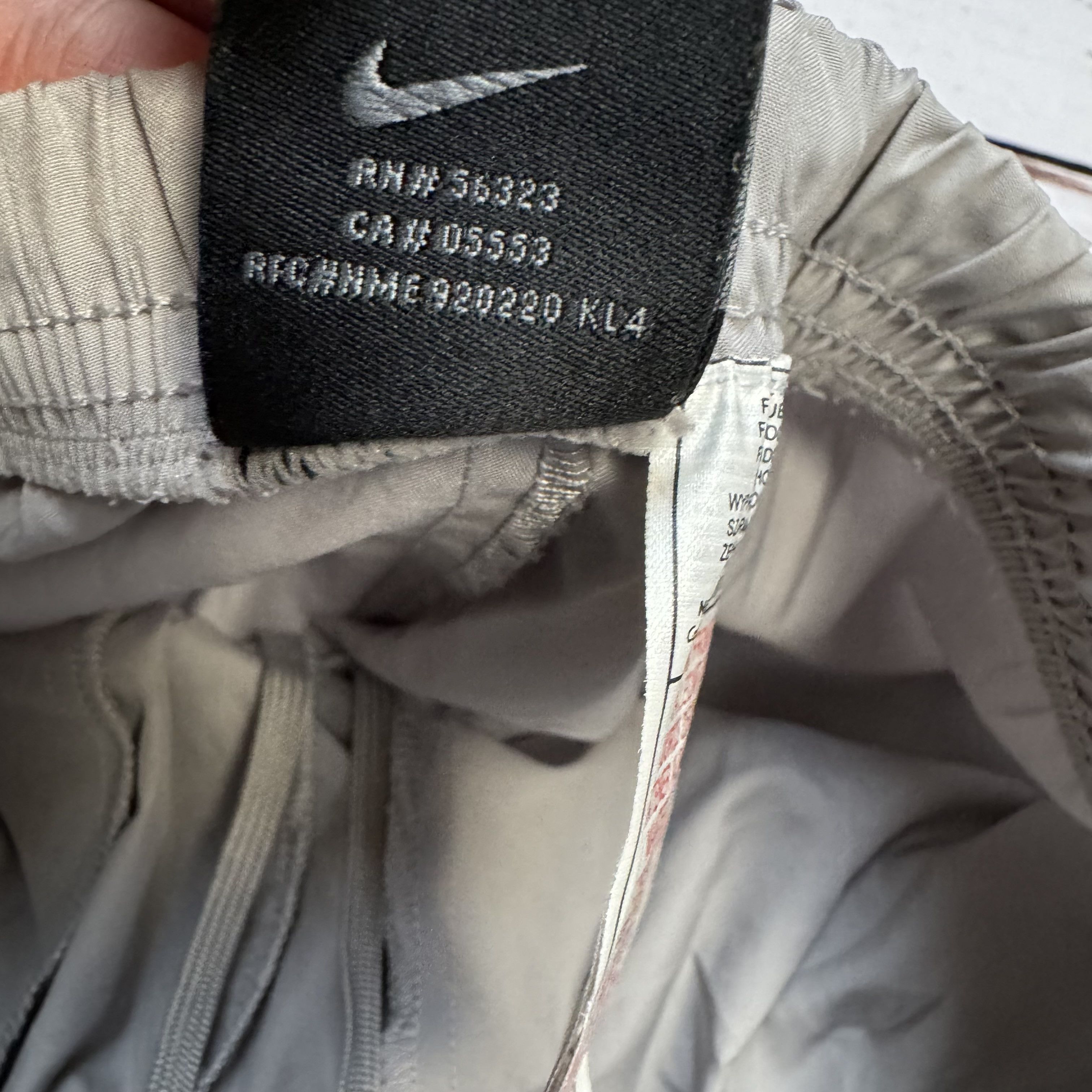 Nike × Vintage NIKE REFLECTIVE STRIPES VINTAGE BAGGY PANTS DRILL SWOOSH Y2K Size US 36 / EU 52 - 14 Thumbnail