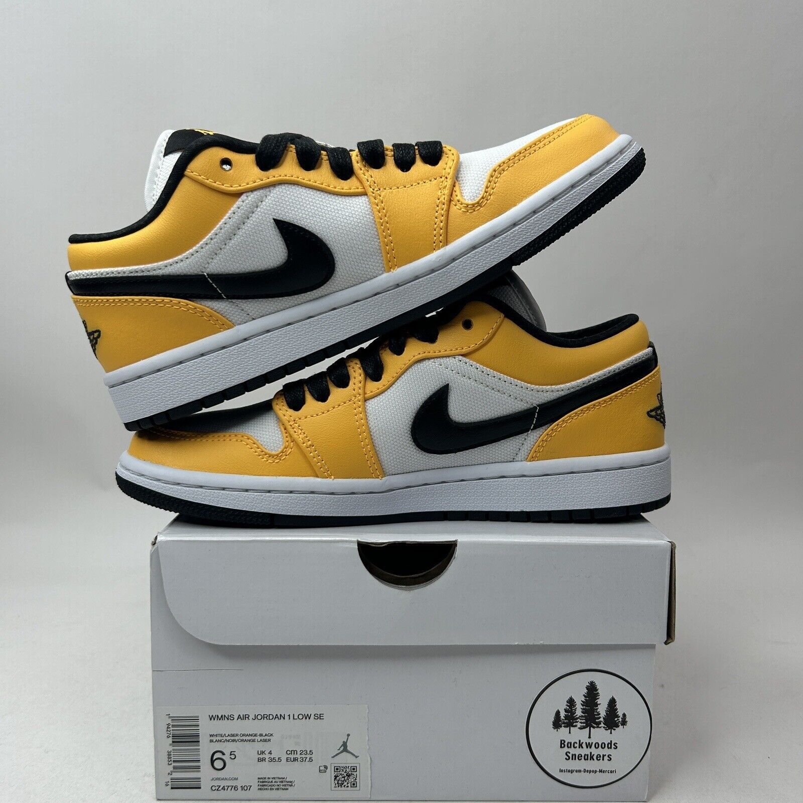 Nike Nike Jordan 1 Retro Low SE WMNS “Laser Orange” 2023 Size US 6.5 / IT 36.5 - 3 Thumbnail
