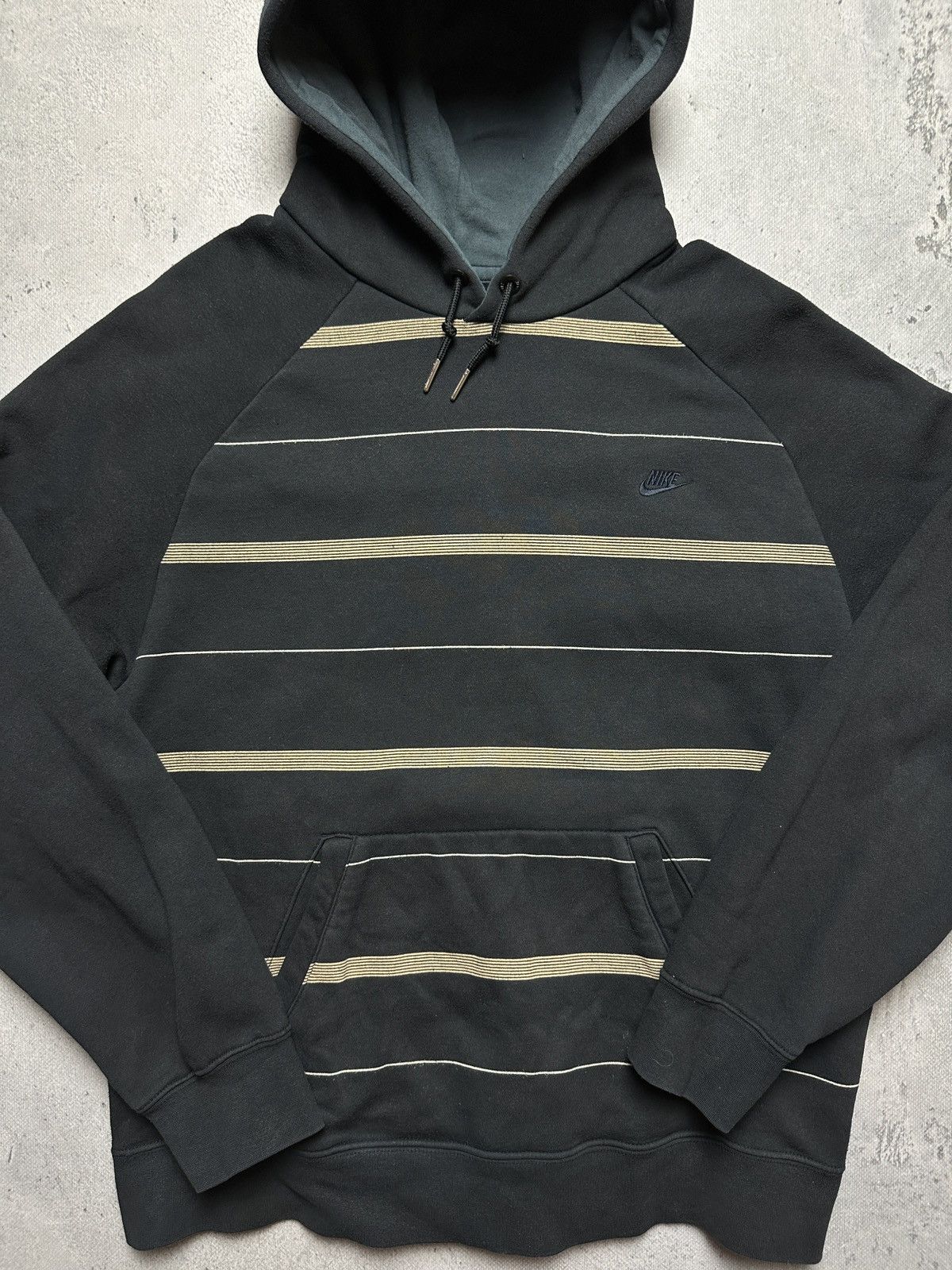 Nike Vintage Strippers Hoodie Nike small swoosh y2k logo USA 00s Size US M / EU 48-50 / 2 - 4 Thumbnail