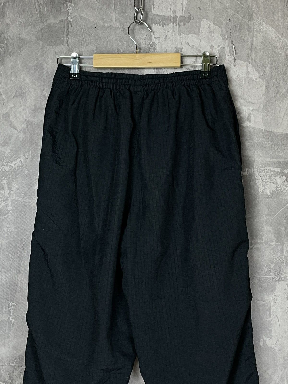 Nike × Vintage Vintage 90s Nike Snap Button Side Track Pants Size US 32 / EU 48 - 9 Thumbnail