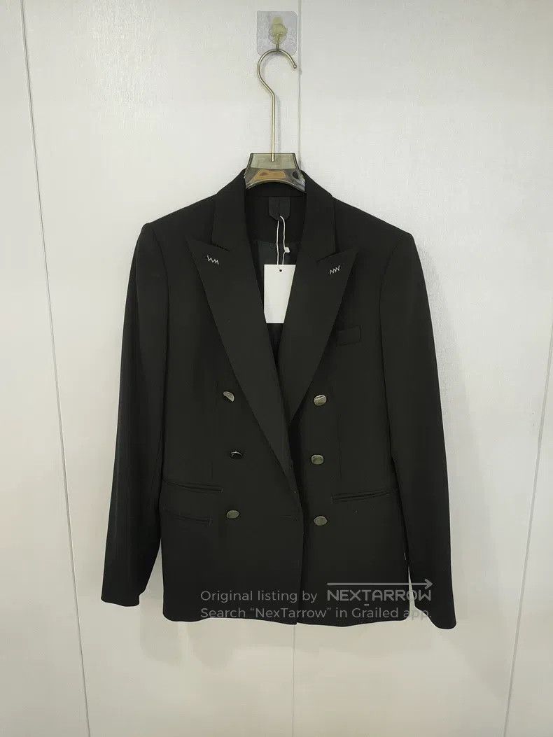 Max Mara Max Mara Solid Double-breasted Lapel Suit Jacket Size XS / US 0-2 / IT 36-38 - 1 Thumbnail