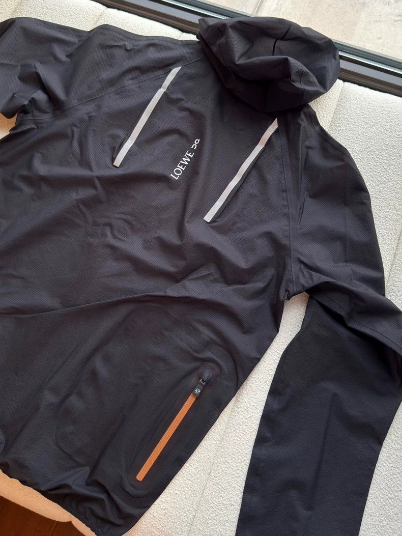 Loewe LOEWE Ultra Jacket co-branded outdoor jacket protective cl Size XS / US 0-2 / IT 36-38 - 6 Thumbnail