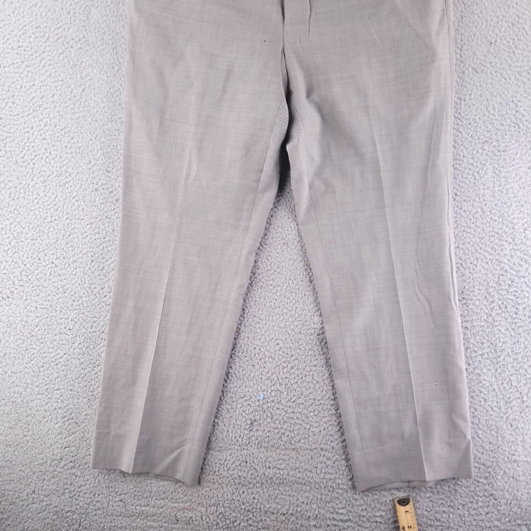 Vintage Hugo Boss Pants Mens 36x30 Gray 100% Virgin Wool Straight Flat Front Dress Pants 30 in Mens Size US 36 / EU 52 - 2 Thumbnail