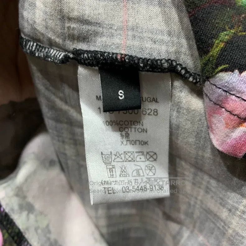 Givenchy Givenchy Floral checkered pattern short-sleeve T-shirt Size US S / EU 44-46 / 1 - 8 Thumbnail