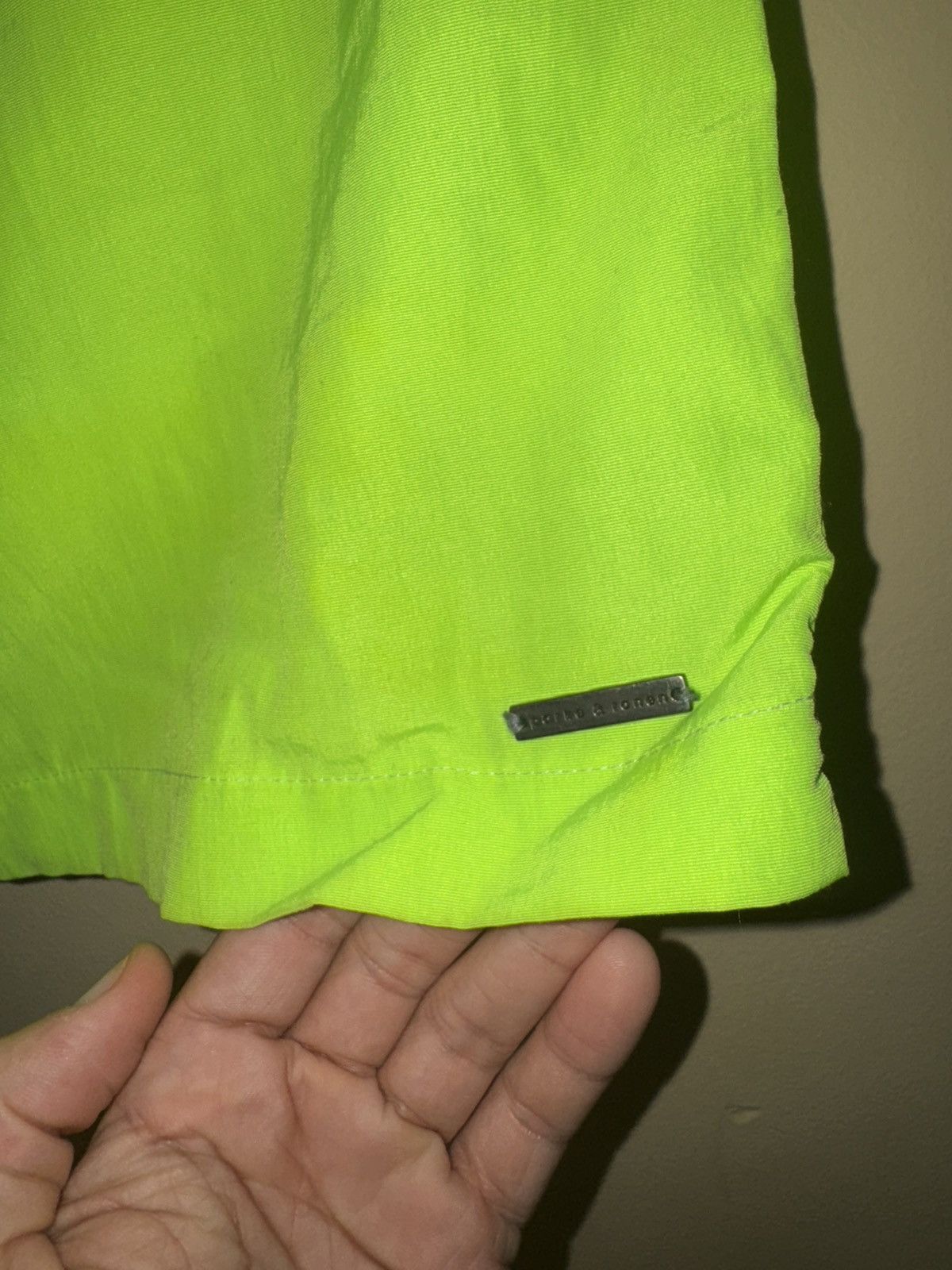 Parke & Ronen Parke & Ronen Neon Green Swim Trunks, 28W Size US 28 / EU 44 - 2 Thumbnail